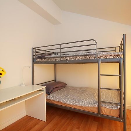 Toronto Chinatown Inn Εξωτερικό φωτογραφία